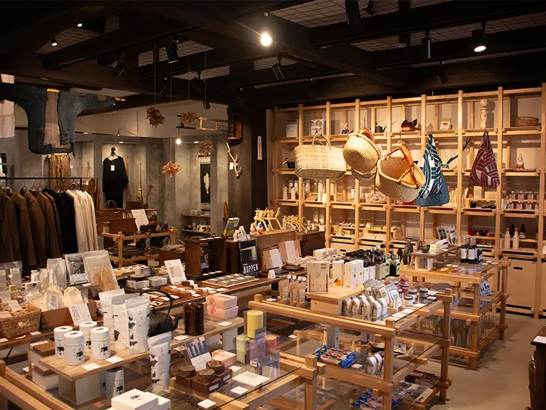 縁日 店内